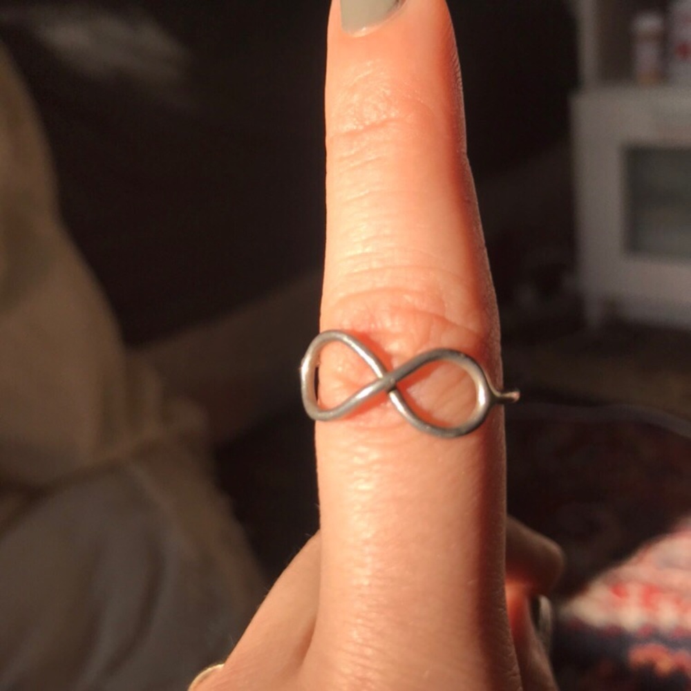 Sterling silver infinity ring